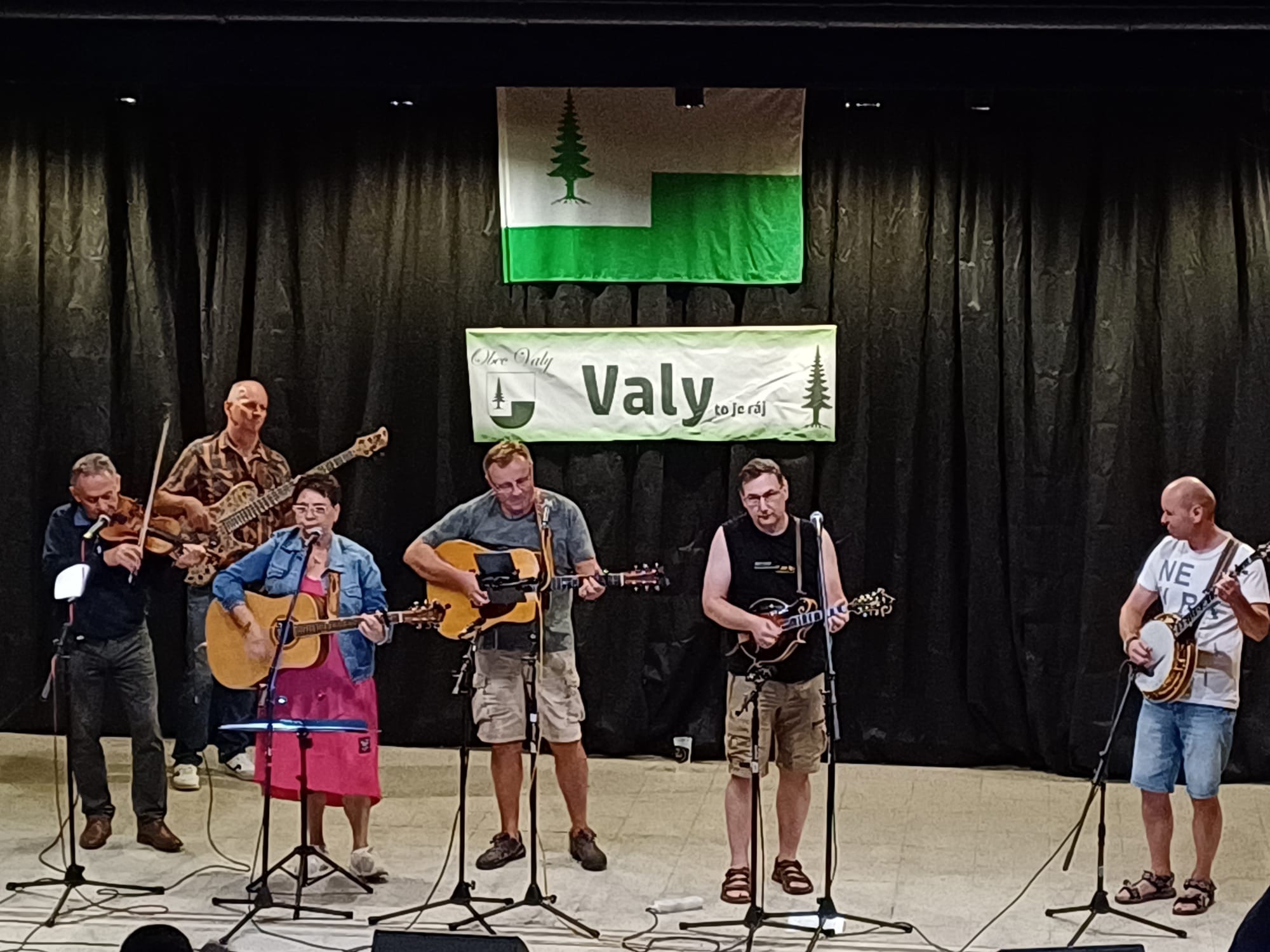 514036310_1318786773587523_7850201357499999863_n